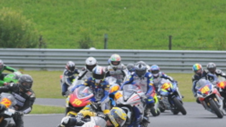 Wyścigi: Marek Szkopek drugi, Paweł kontuzjowany