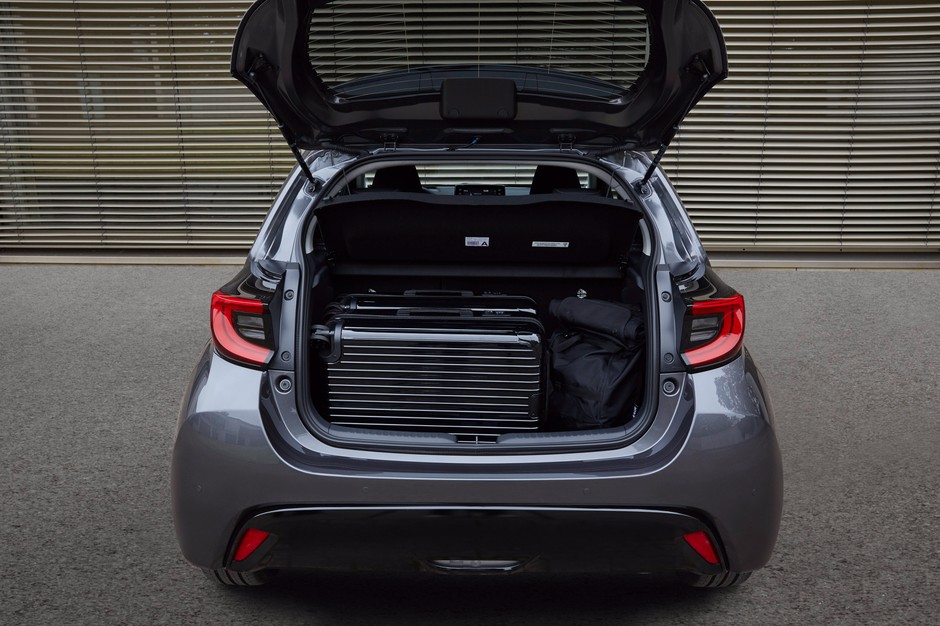 Mazda 2 Hybrid 2022