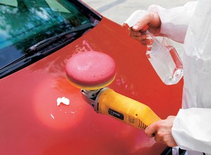 Jak odmłodzić auto? Polerowanie różnych powierzchni w samochodzie