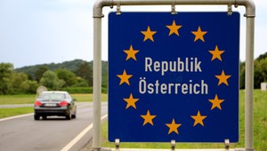 Nawet 23 tys. zł mandatu za przekroczenie prędkości! Nowe kary dla piratów drogowych w Austrii