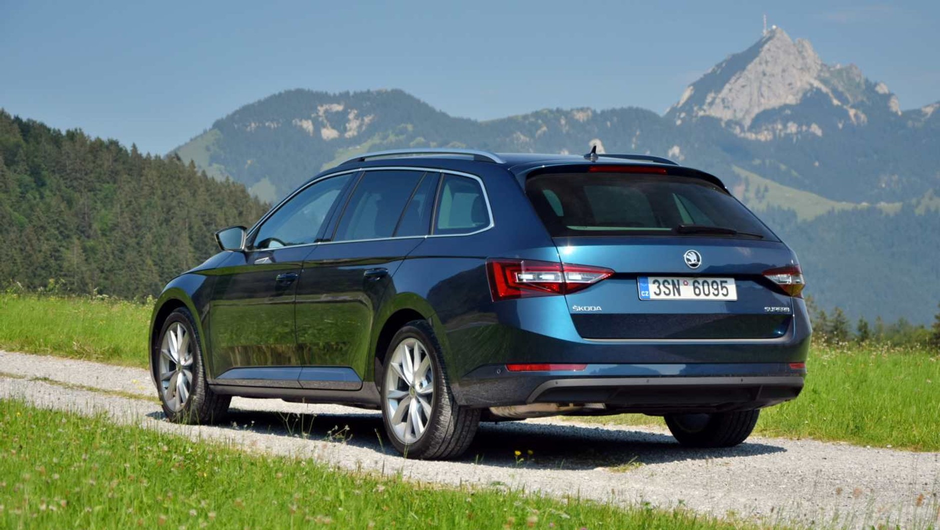 Skoda Superb III