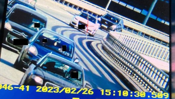 17 egzaminów to za mało? Kierowca Audi szybko stracił prawko