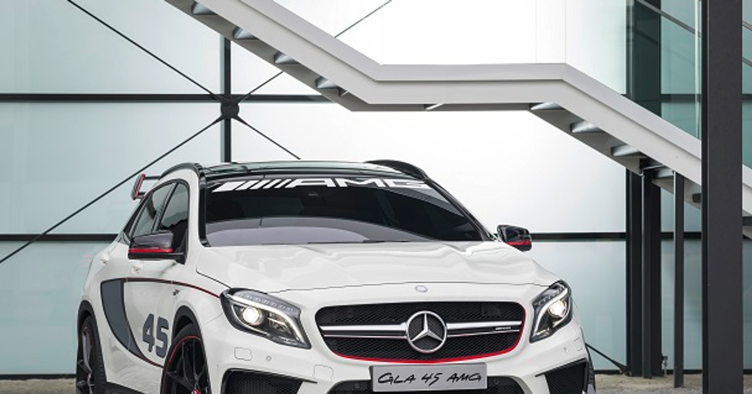 Odlotowy Mercedes GLA 45 AMG