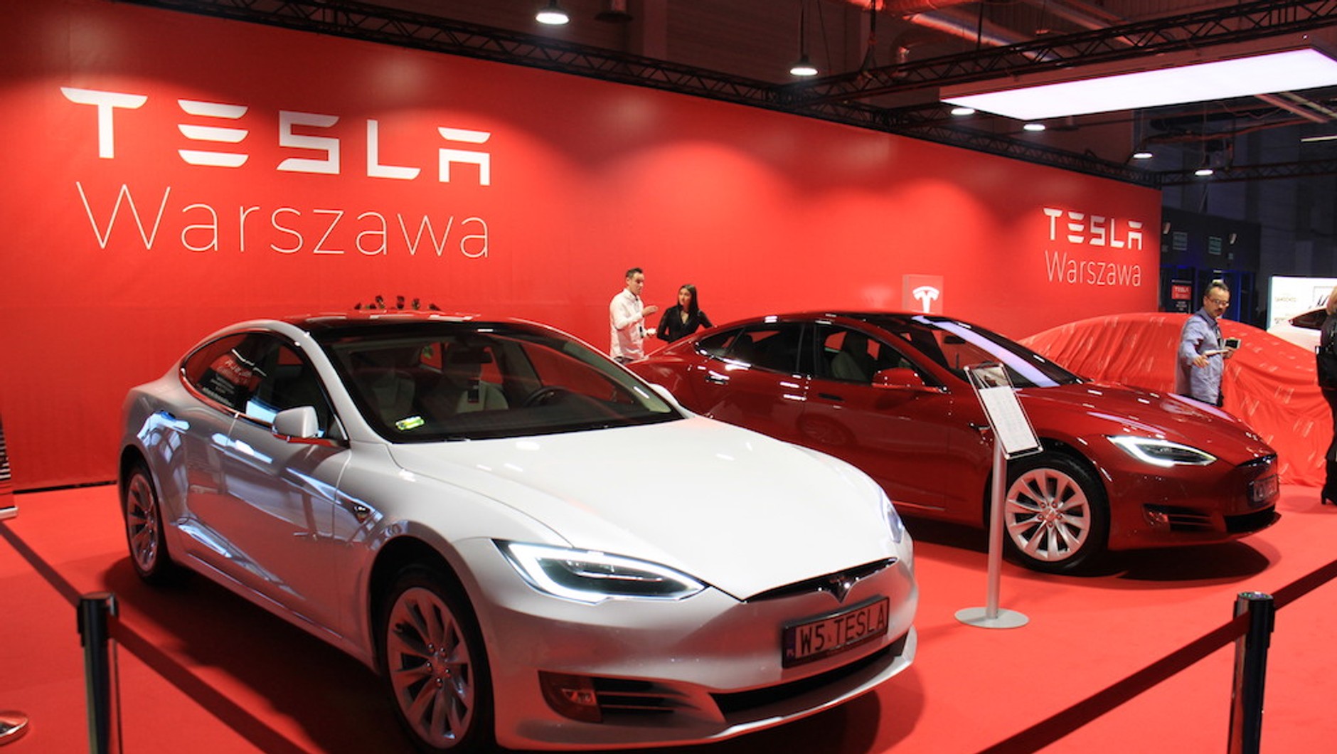 Tesla S