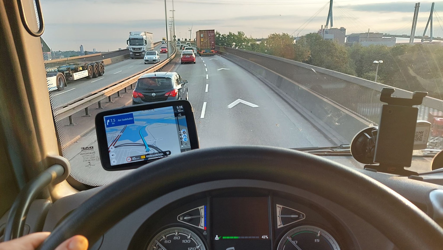 TomTom GO Expert 7 - nawigacja dla ciężarówek
