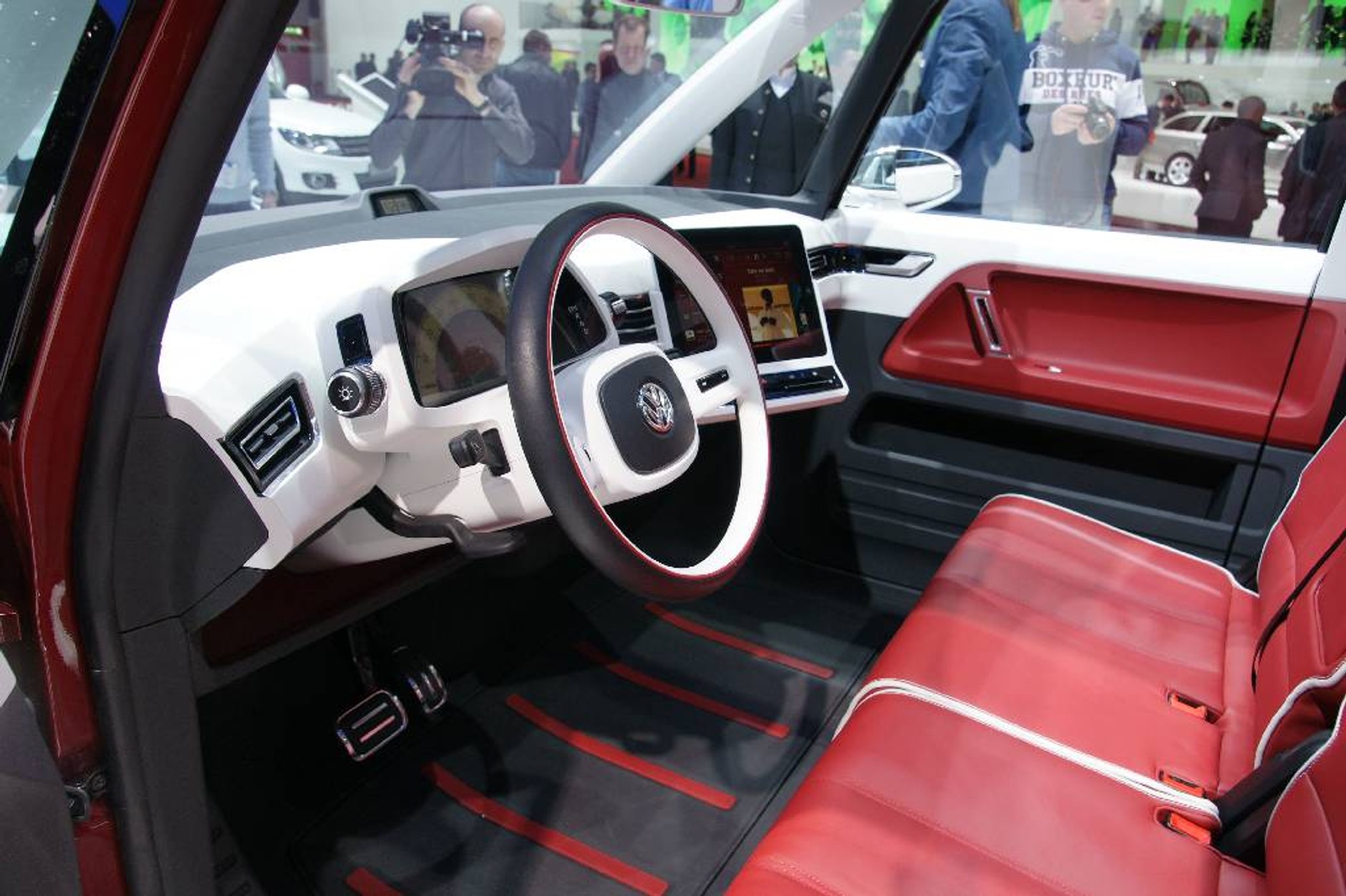 Samochodowe nowości prosto z Genewy (galeria 2.)