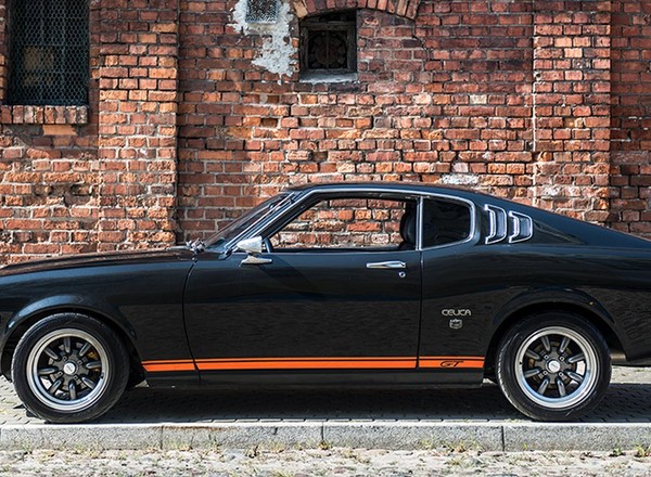 Klasyczne Toyoty na targach Retro Motor Show 2018