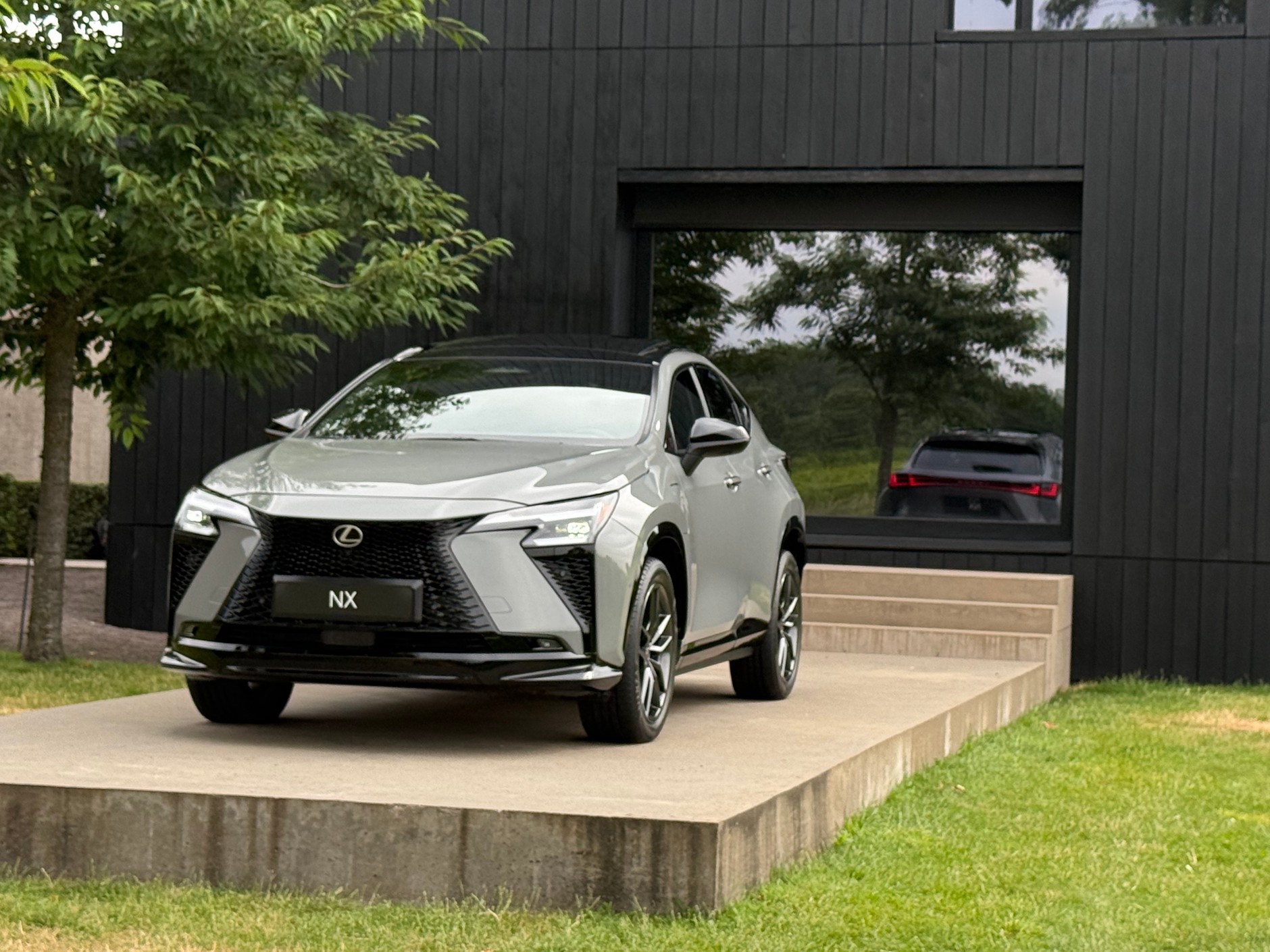 Nowy Lexus NX 2026