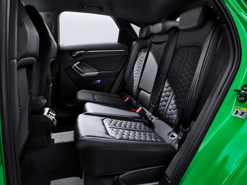 Audi RS Q3 – test na lodzie