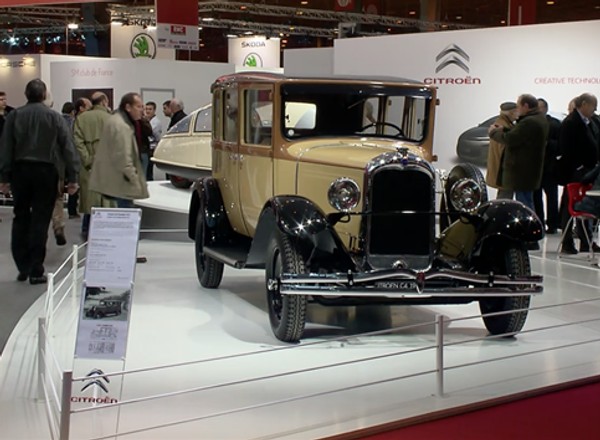 Citroen na paryskich targach pojazdów zabytkowych Retromobile 2014