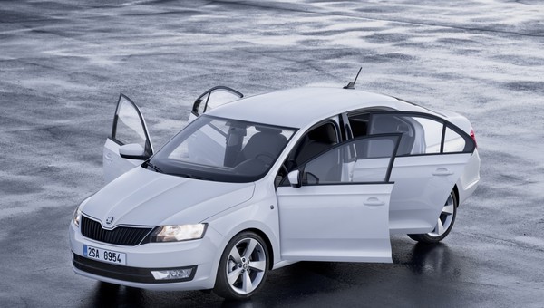 Škoda Rapid gwiązdą w Paryżu