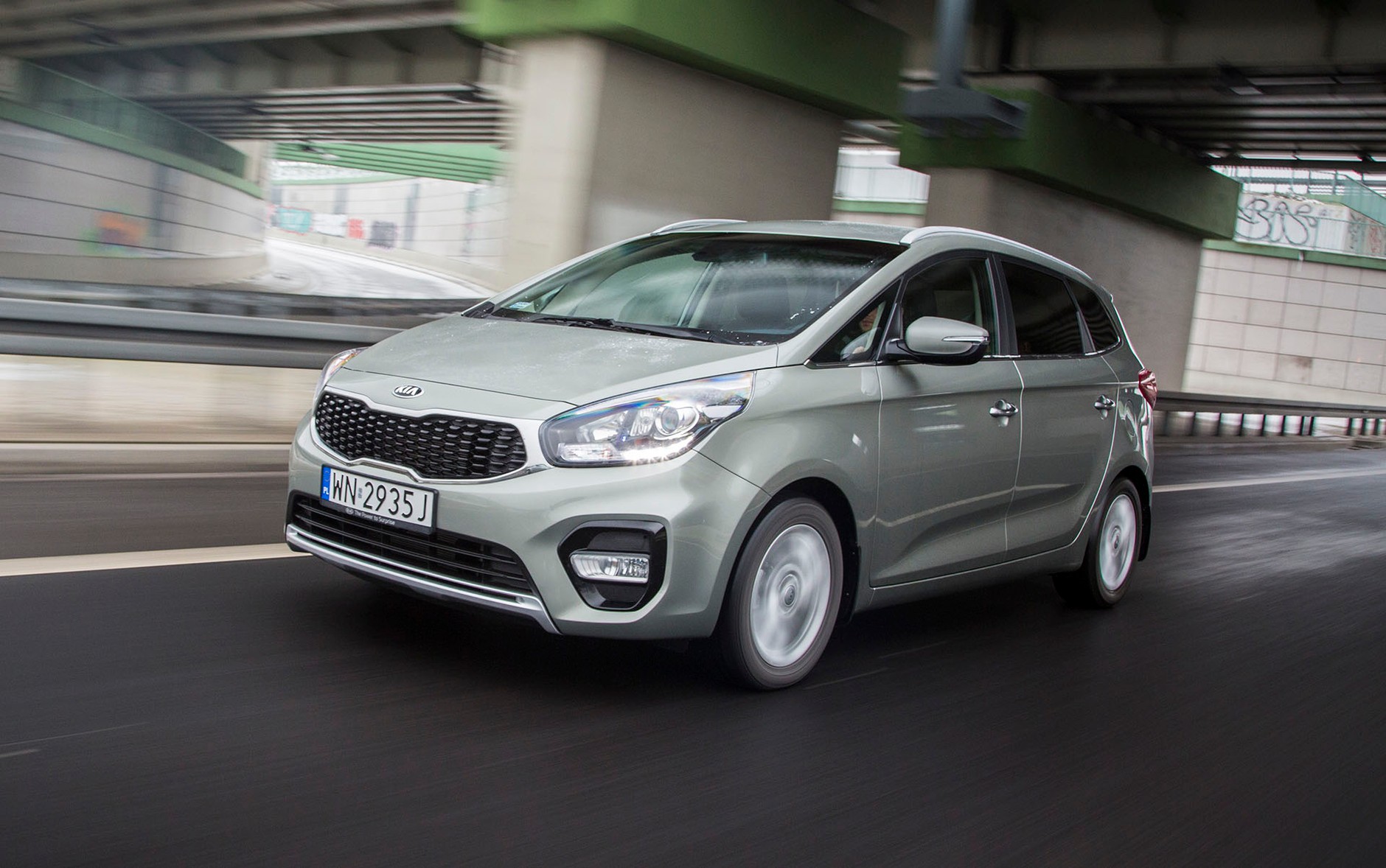 Kia Carnes IV - w produkcji od 2013 roku