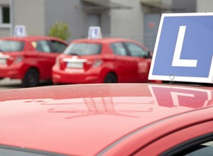 Egzaminy na prawo jazdy zagrożone. Strajk w katowickim WORD
