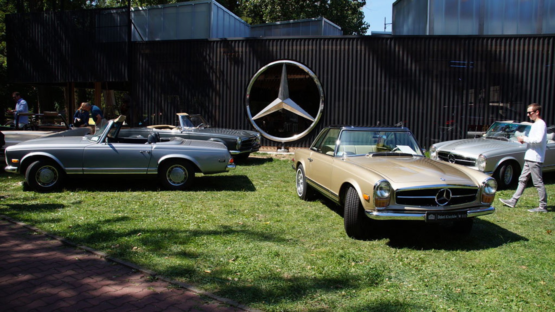 Dzień Klasyków w Stacji Mercedes na warszawskim Powiślu (2.08.2015 r.)