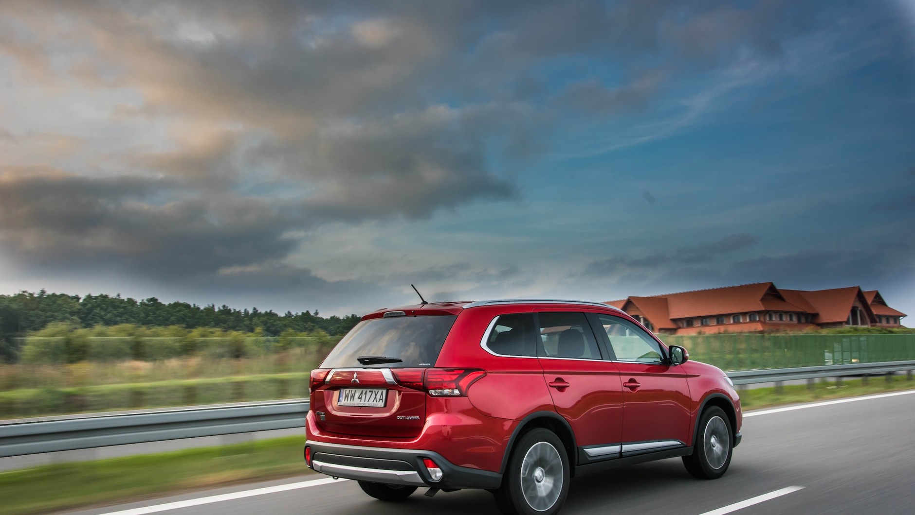 Mitsubishi Outlander FL 2.0 CVT 4WD Intense Plus