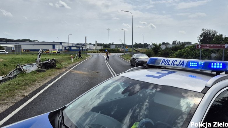 Obraz pochodzący z serwisu https://zielona-gora.policja.gov.pl/go2/serwis-informacyjny/aktualnosci/51448,BEZPIECZNE-LUBUSKIE-dzialania-policjantow-ruchu-drogowego.html