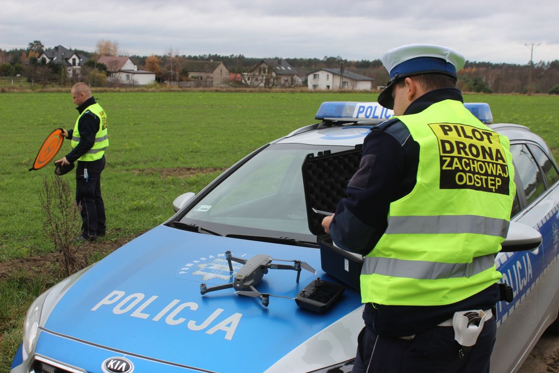 Policyjny dron widzi wszystko
