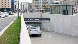 Nowy duży parking w samym centrum Warszawy: 420 miejsc pod ziemią