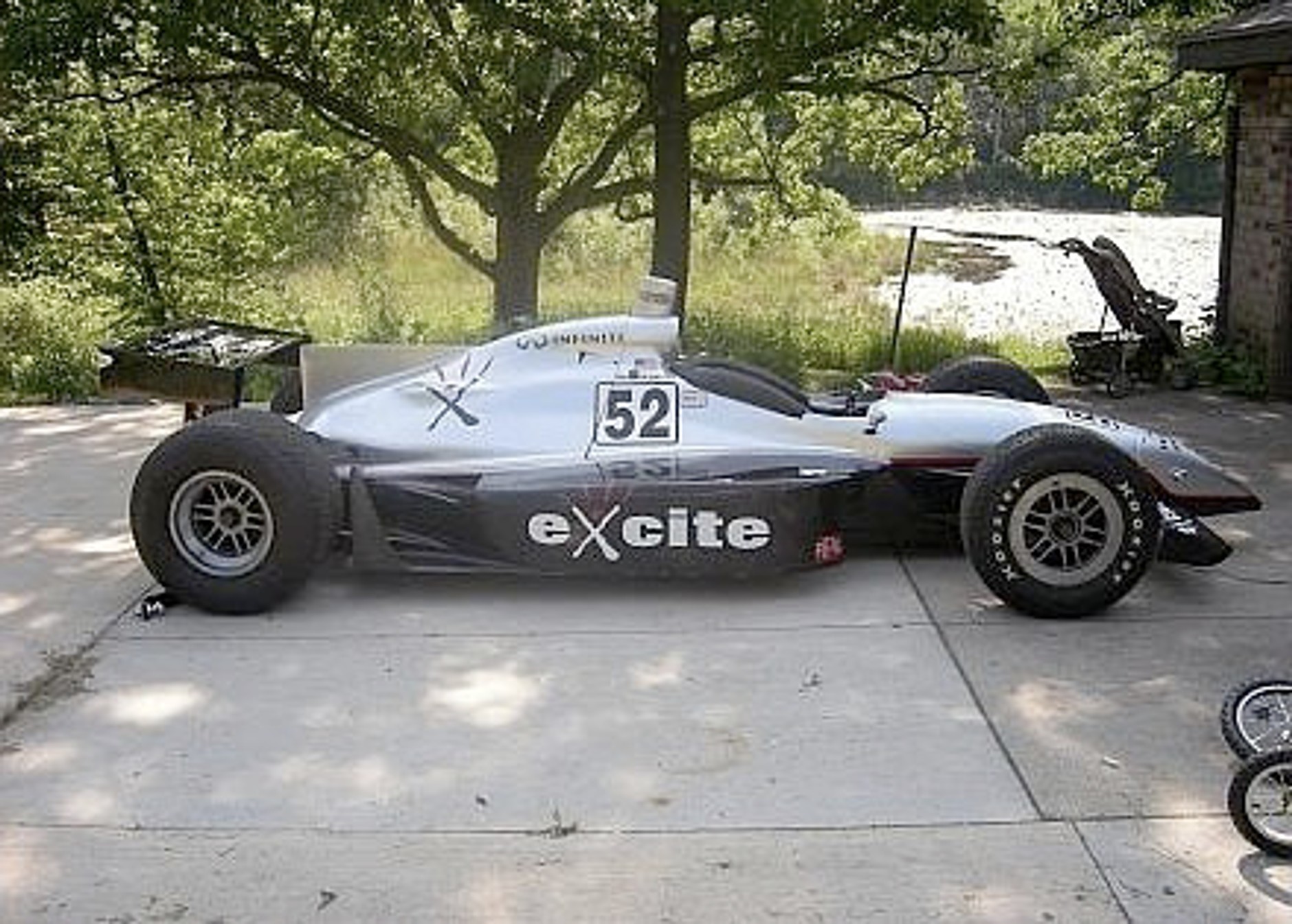 Dallara Indy Car: cywilna wersja formuły na sprzedaż