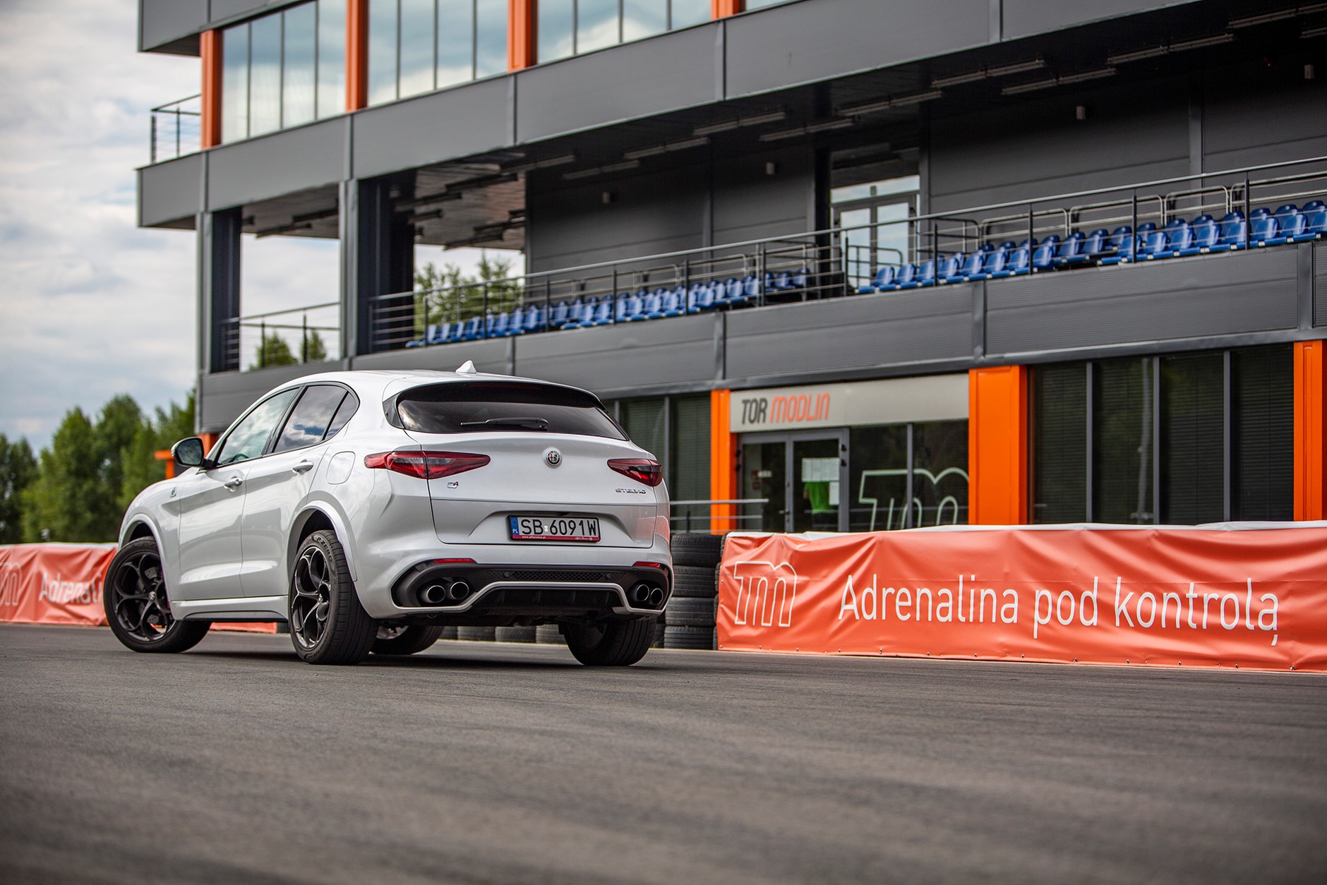 Alfa Romeo Stelvio Quadrifoglio - ekstraklasa szybkich SUV-ów