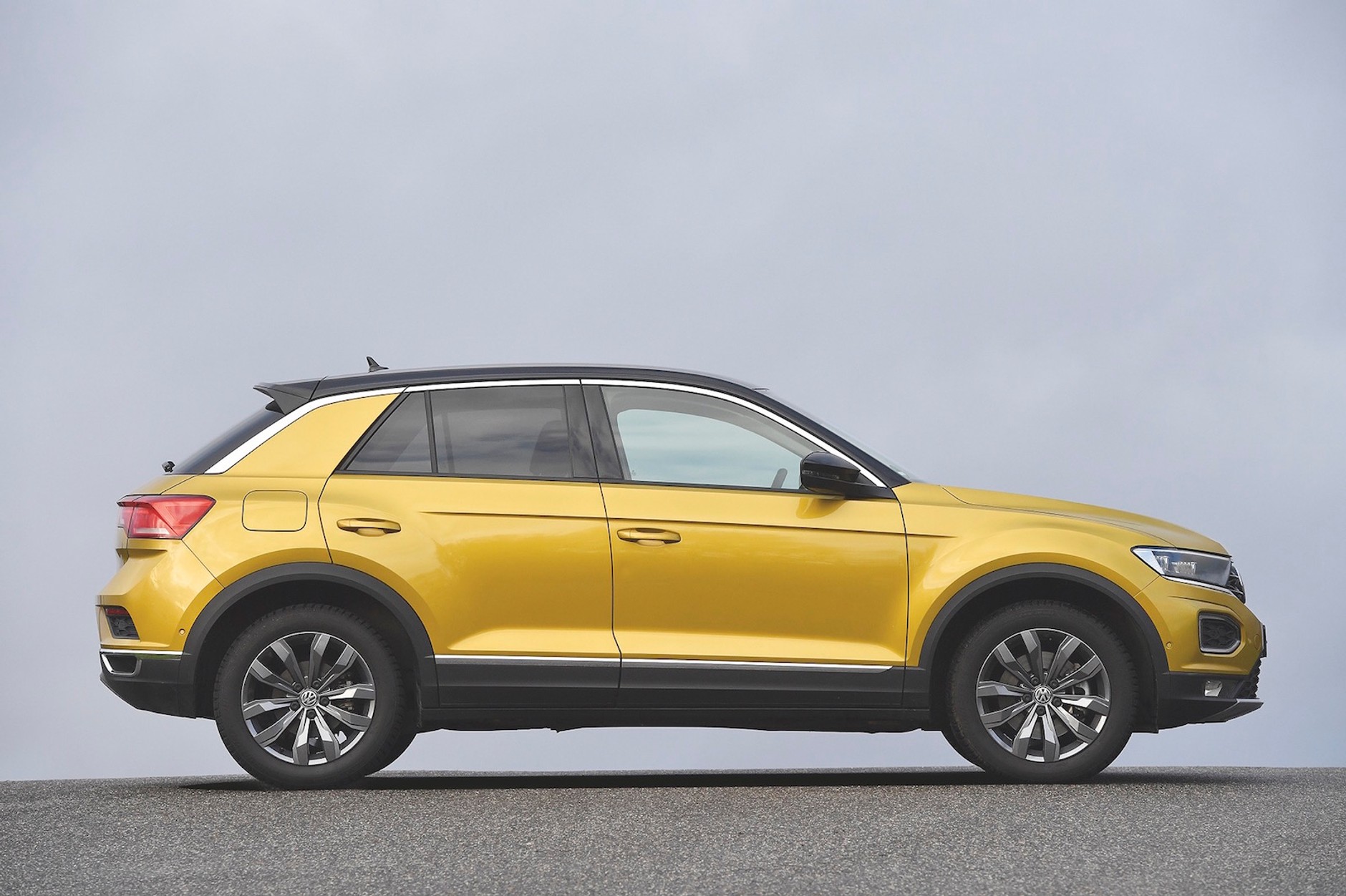 Volkswagen T-Roc kontra Golf