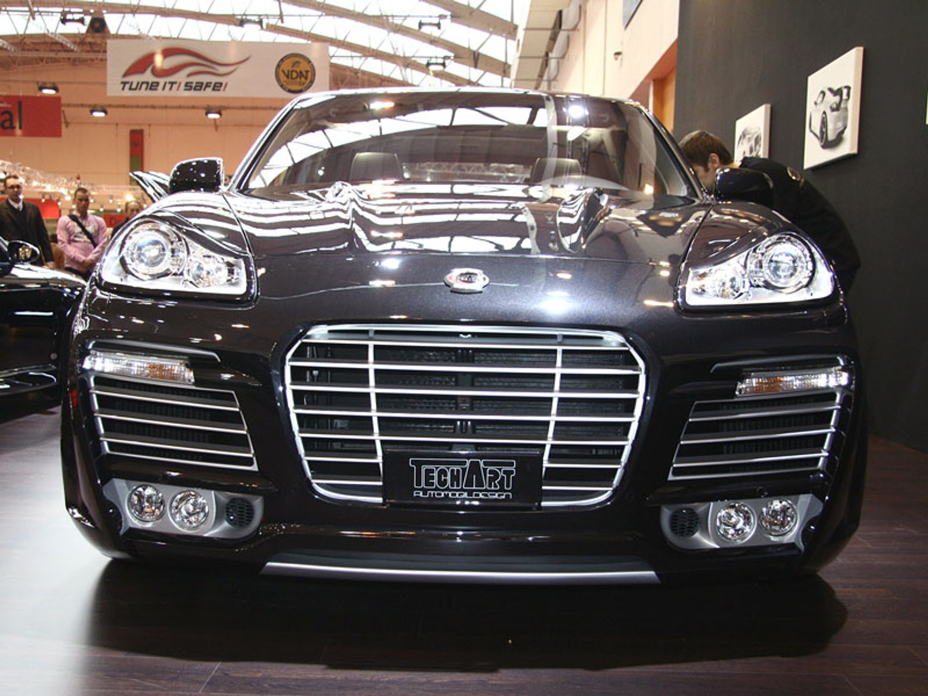 Essen Motor Show 2007: Moc i elektrownia pod maską (fotogaleria 3)