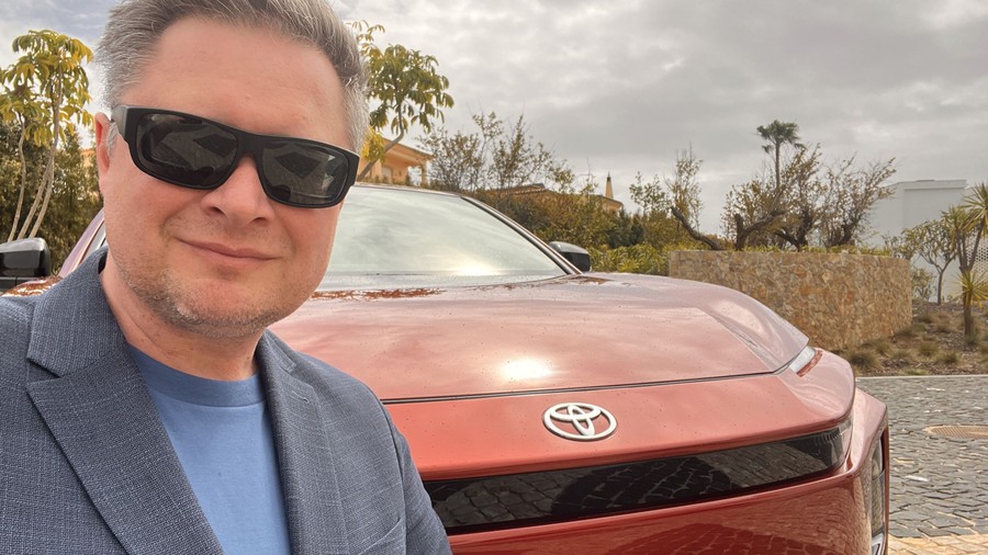 Toyota C-HR+