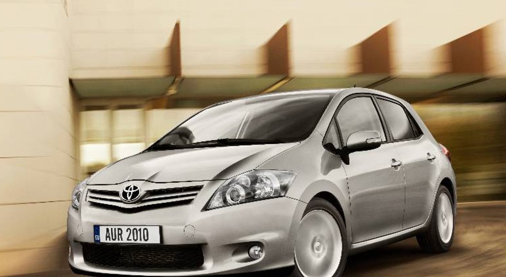 Toyota Auris 2010: Ewolucyjnie lepsza. Nowe silniki, ceny i wyposażenie