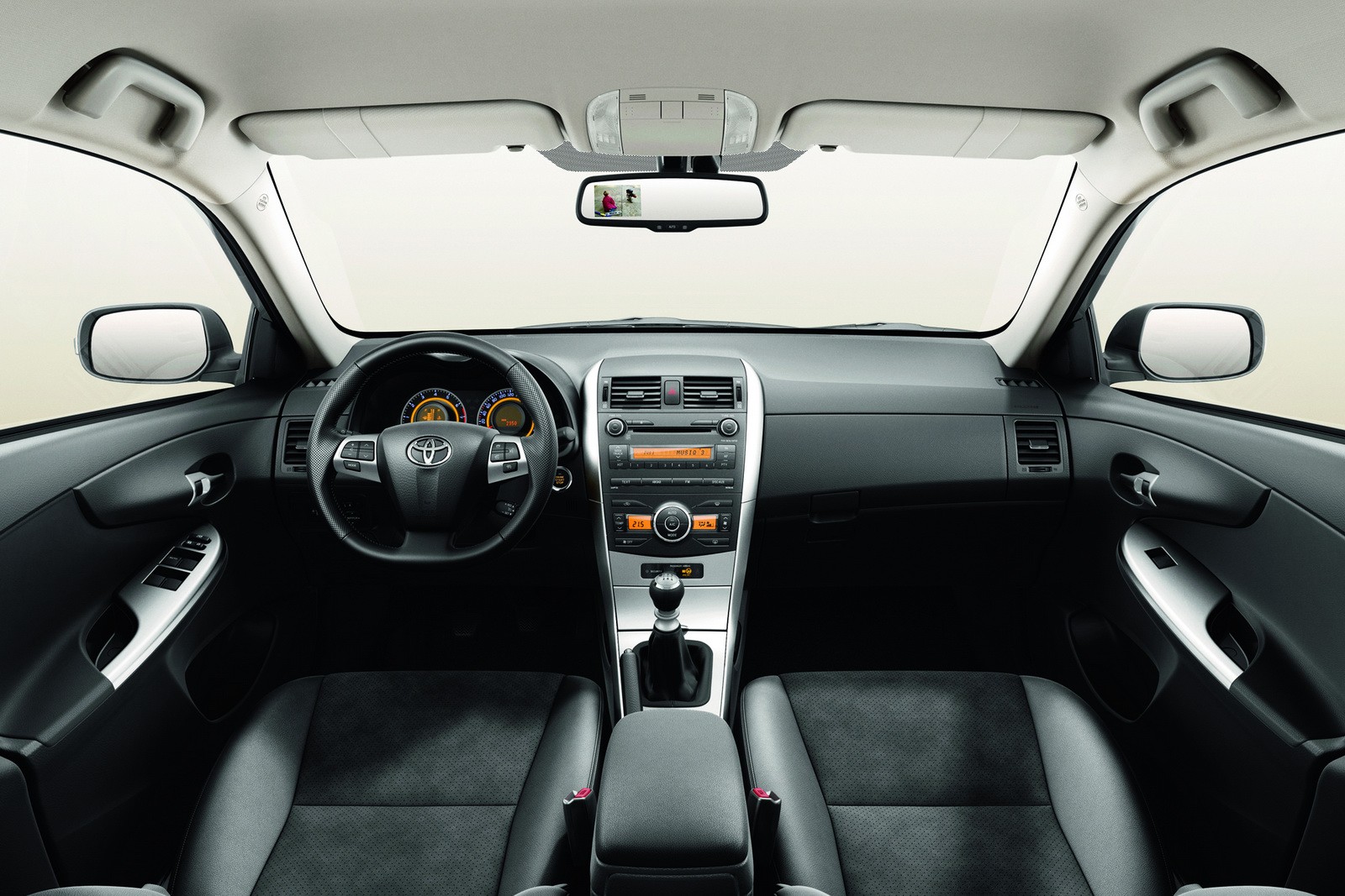 Nowa Toyota Corolla 2010 po faceliftingu