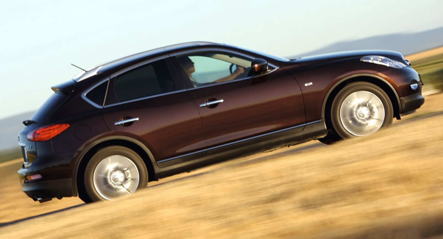 Tokio 2009: Infiniti przygotowuje auto z napedem elektrycznym