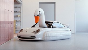 Dmuchany łabędź Porsche 911 powstał naprawdę. To nie clickbait