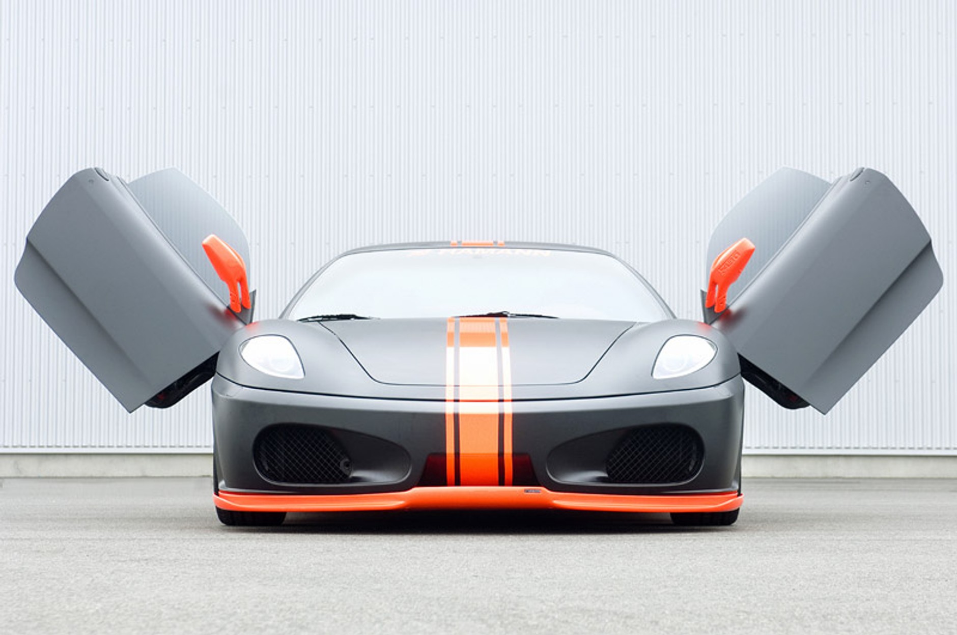 Hamann Ferrari F430 Black Miracle: czarne widmo