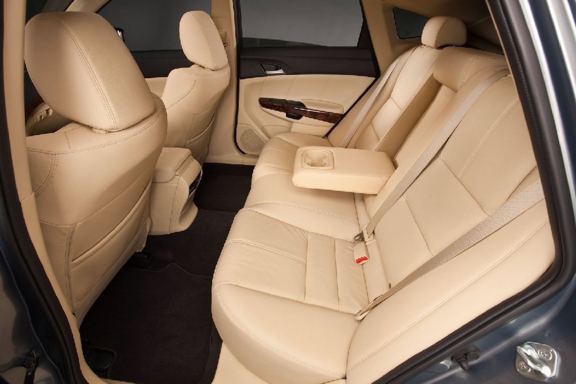 Honda Accord Crosstour - Crossover w amerykańskich salonach