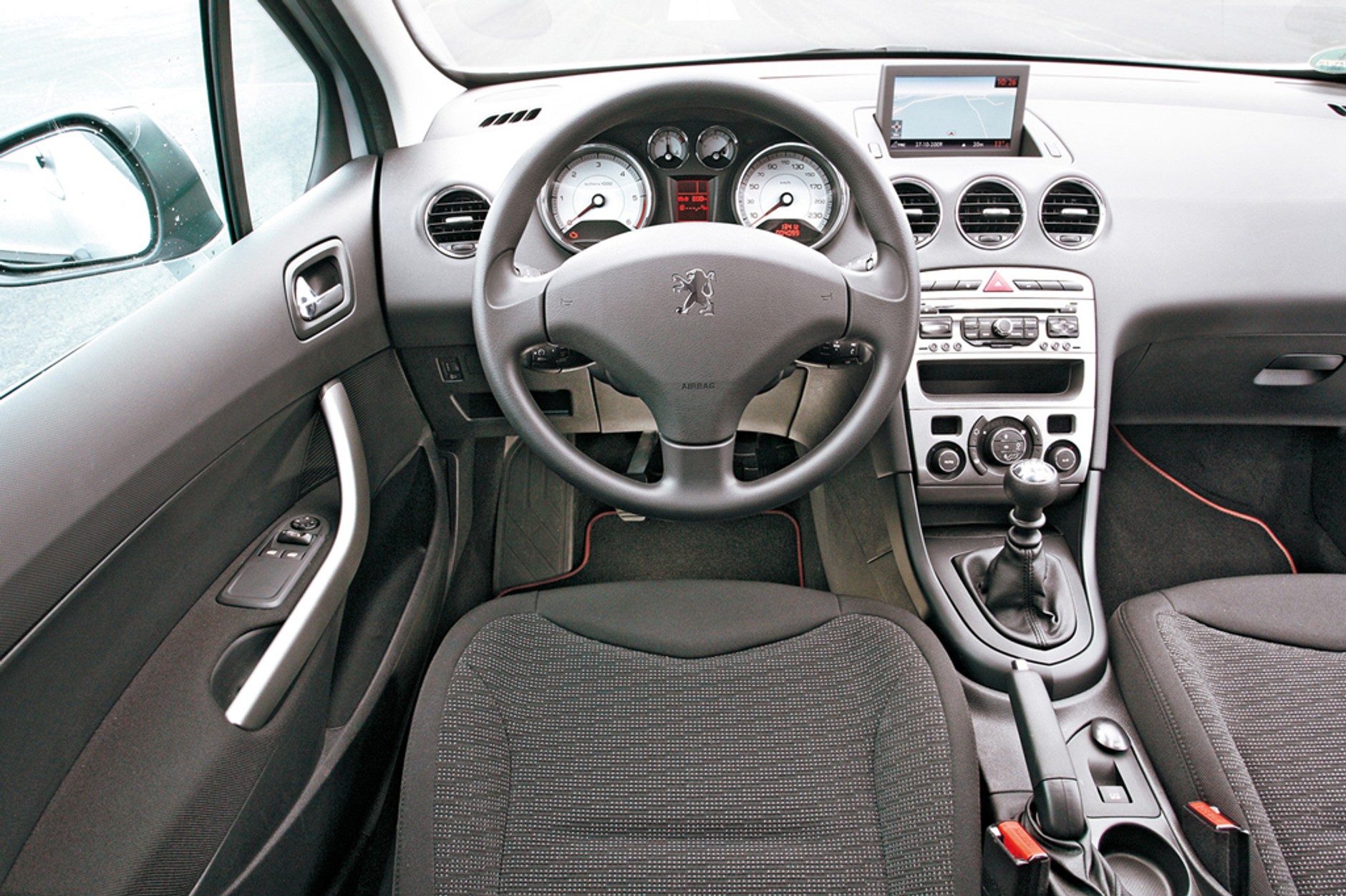 Kompaktowe kombi - Bohaterowie dnia codziennego, Ford Focus kontra Kia ceed, Peugeot 308, Renault Megane i VW Golf