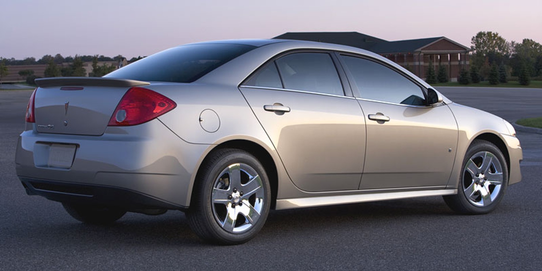 Los Angeles 2008: Pontiac G6 – facelifting na rok modelowy 2009