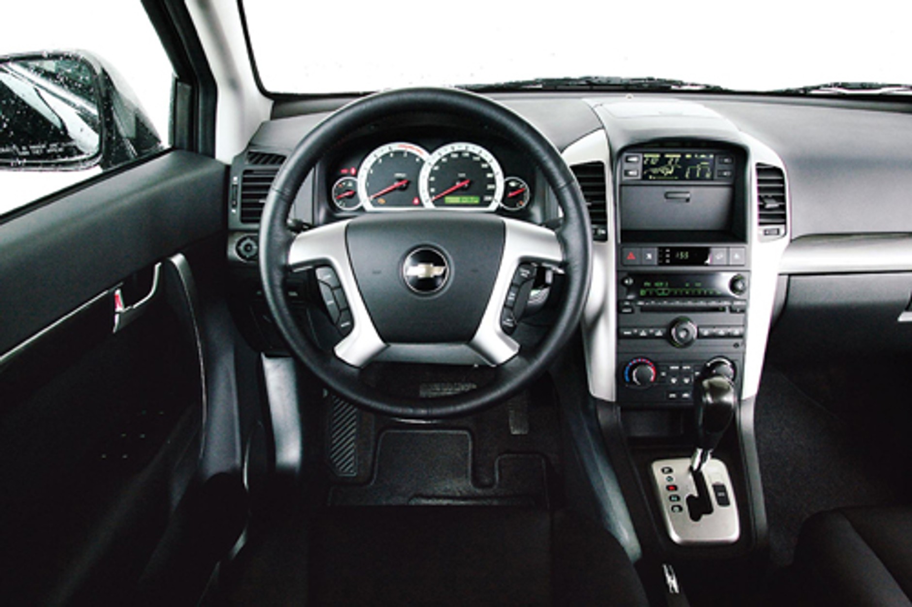 Chevrolet Captiva, Hyundai Santa Fe, Honda CR-V, Toyota RAV4, BMW X3 - Na ryby i na grzyby