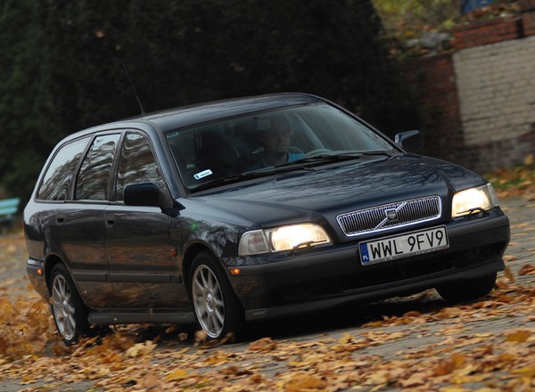 Używane Volvo S40/V40: wydawać na paliwo czy na naprawy?