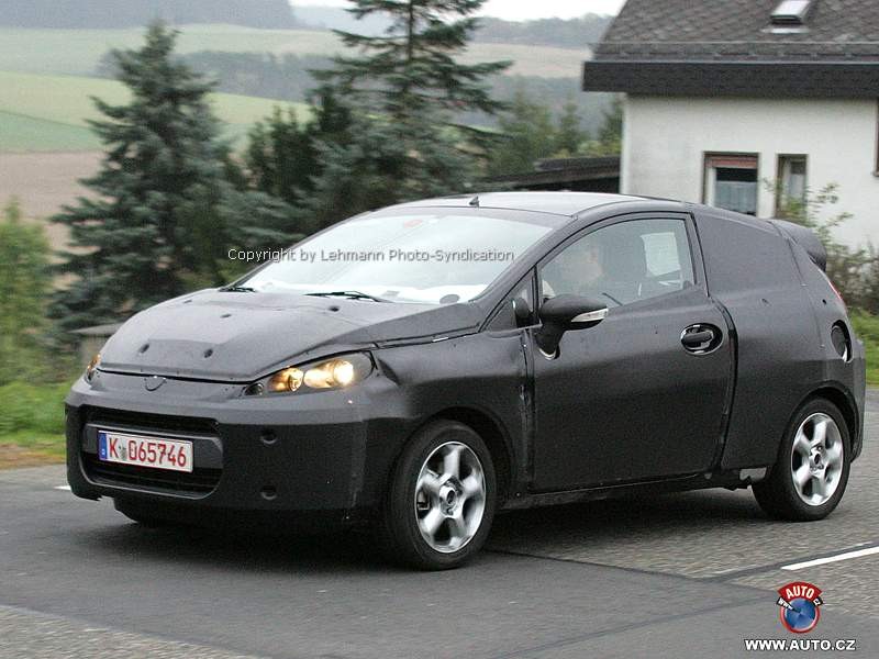 Zdjęcia szpiegowskie: Ford Fiesta na Nürburgringu