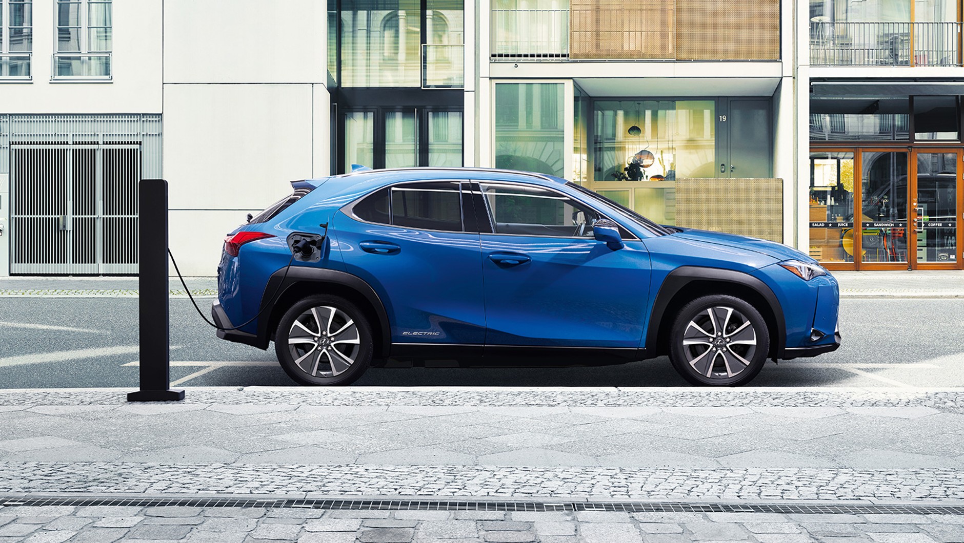 Lexus UX 300e