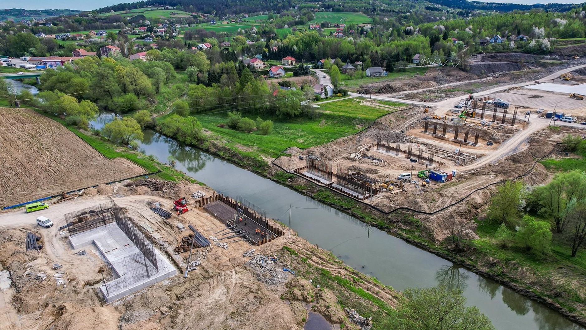 Trwają prace przy budowie drogi ekspresowej S19 Babica — Jawornik