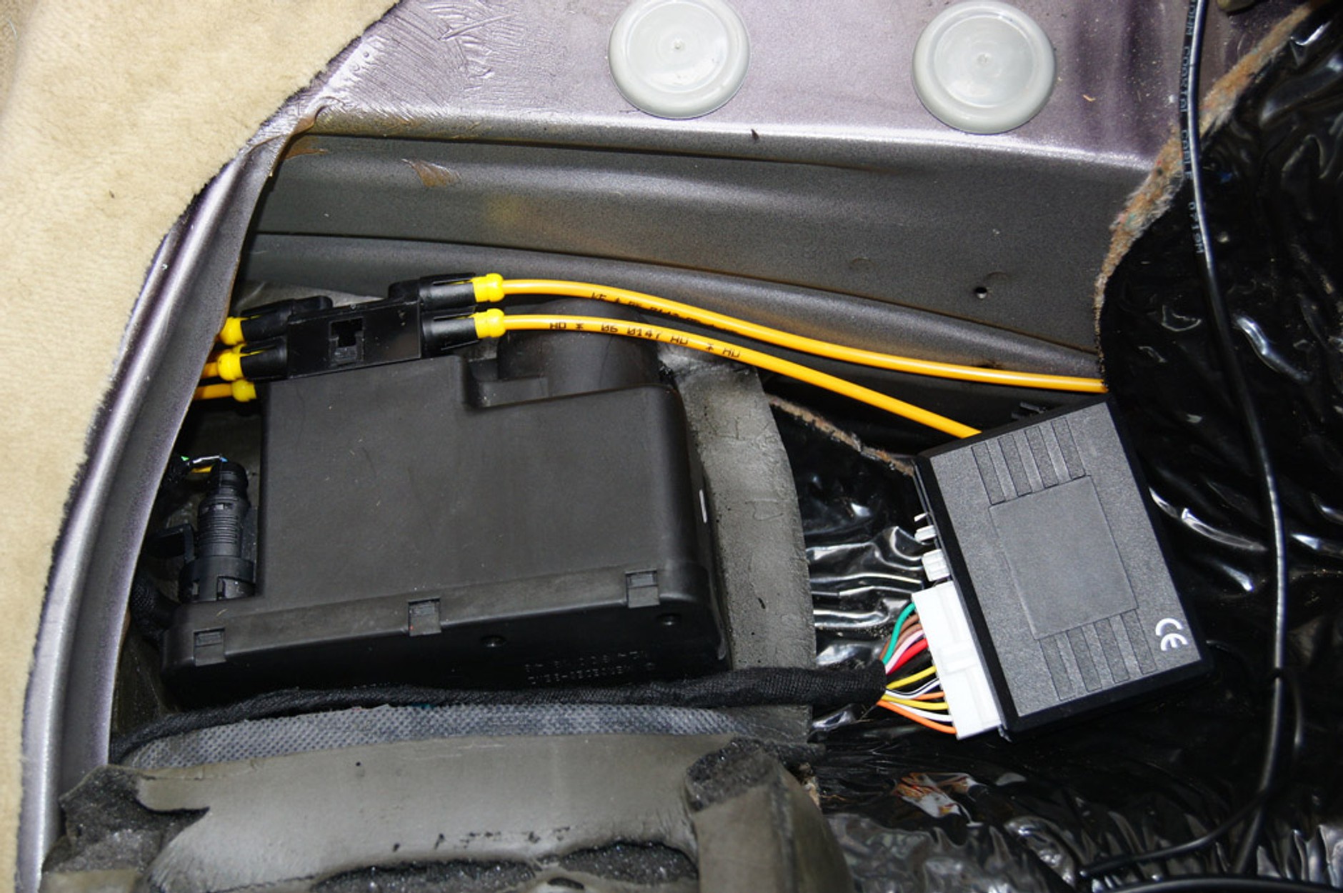 Jak do centralnego zamka dorobić sterowanie pilotem?