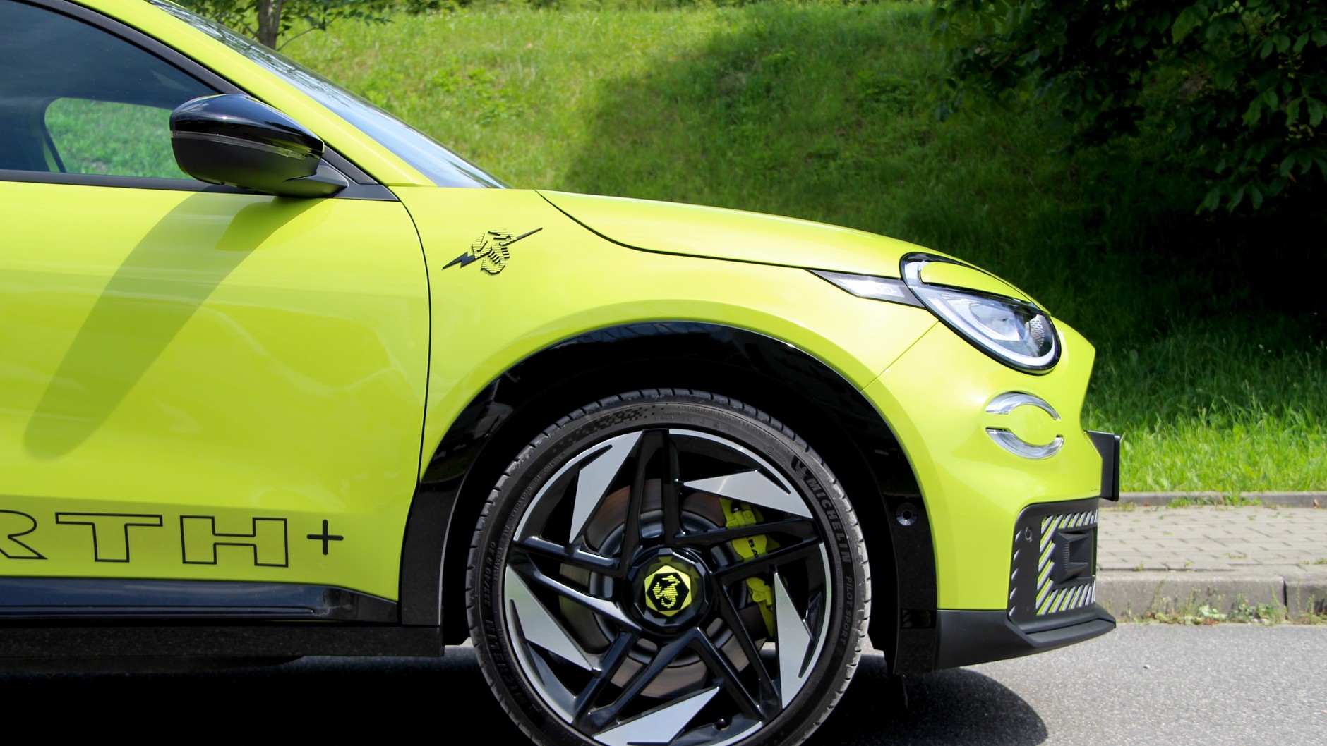 Abarth 600e Scorpionissima