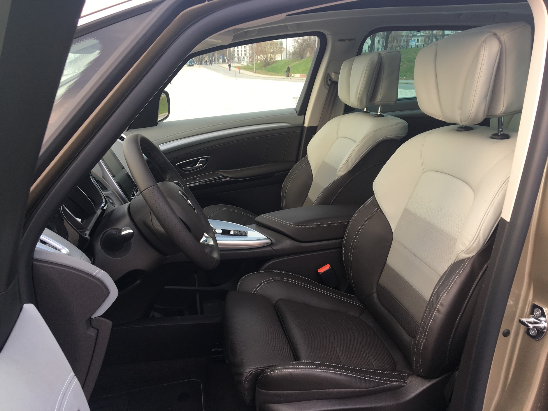 Renault Espace z nowym 200-konnym dieslem | Test