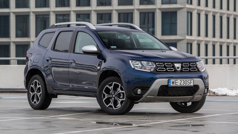 Dacia Duster kontra Mitsubishi ASX - który SUV za 80 000 zł będzie lepszym wyborem