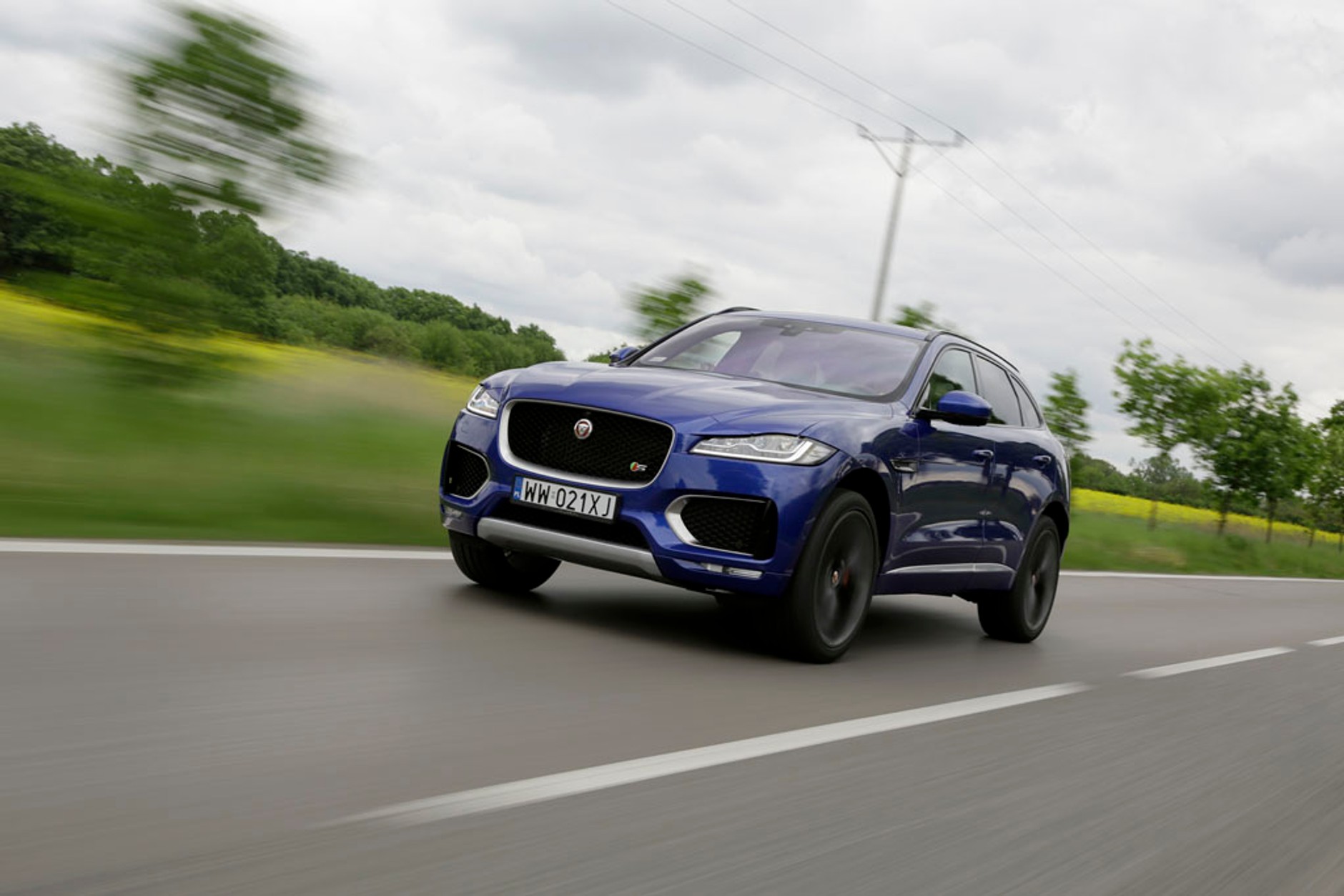Jaguar F-Pace 3.0 TDV6 AWD - sportowy w każdym calu