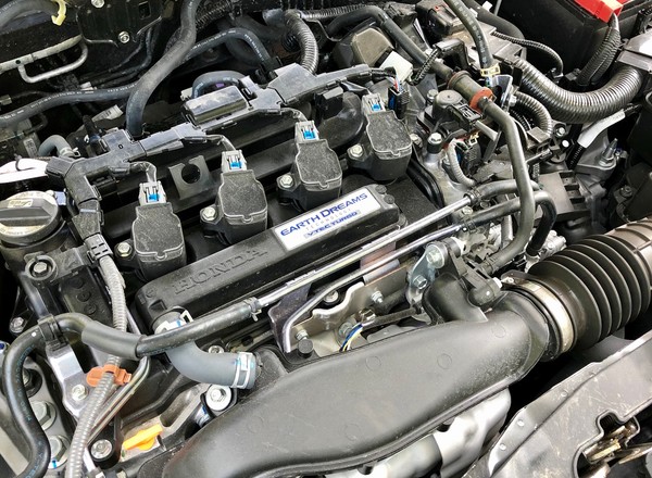 Silnik 1.5 VTEC Turbo Hondy – miał być przełomowy i... jest, ale czy też trwały i niezawodny?