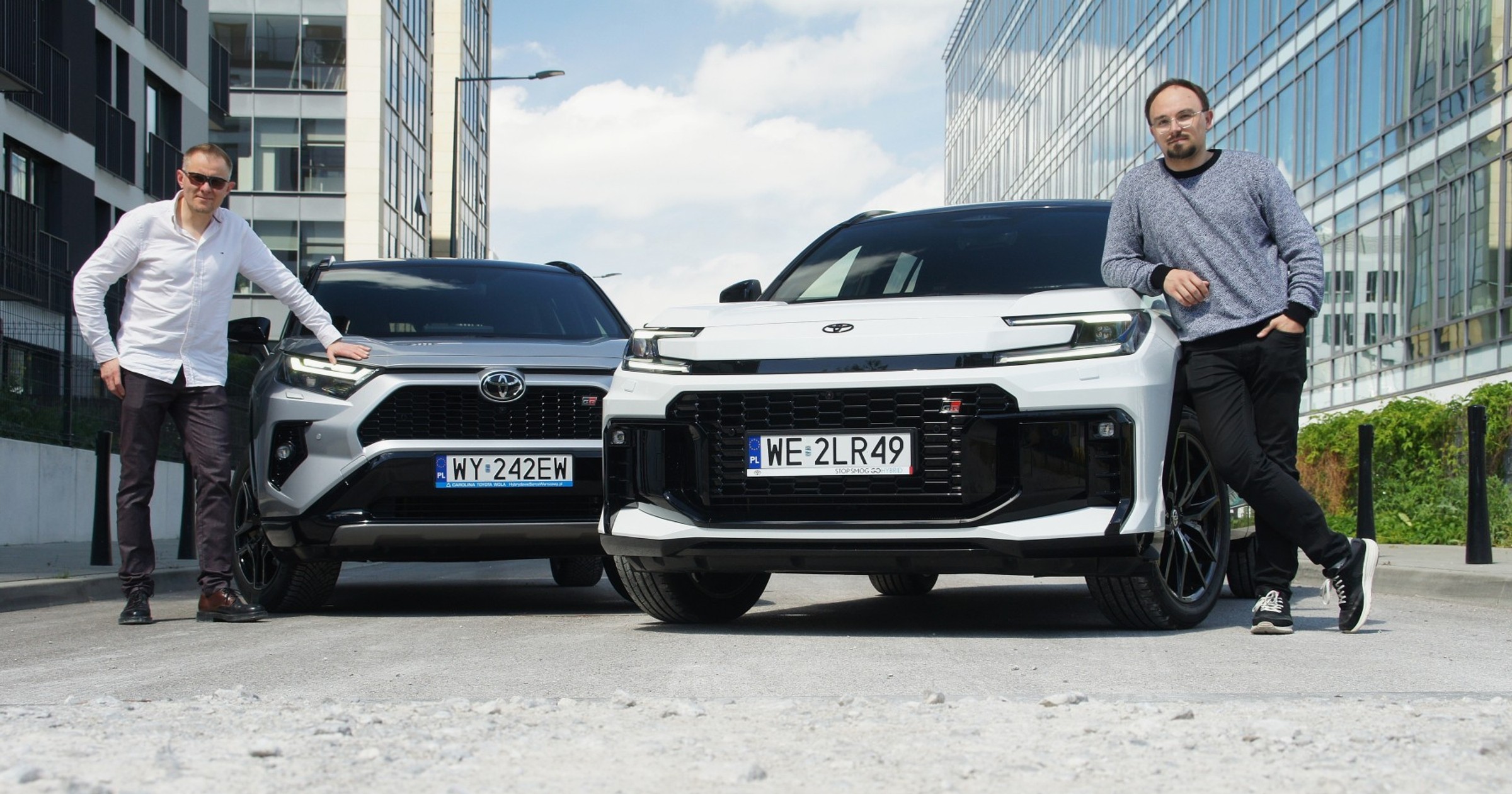 Sprawdziliśmy, jak nowa Toyota RAV4 wypada na tle starej