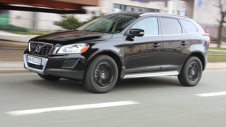 Volvo XC60 I (2008-17)