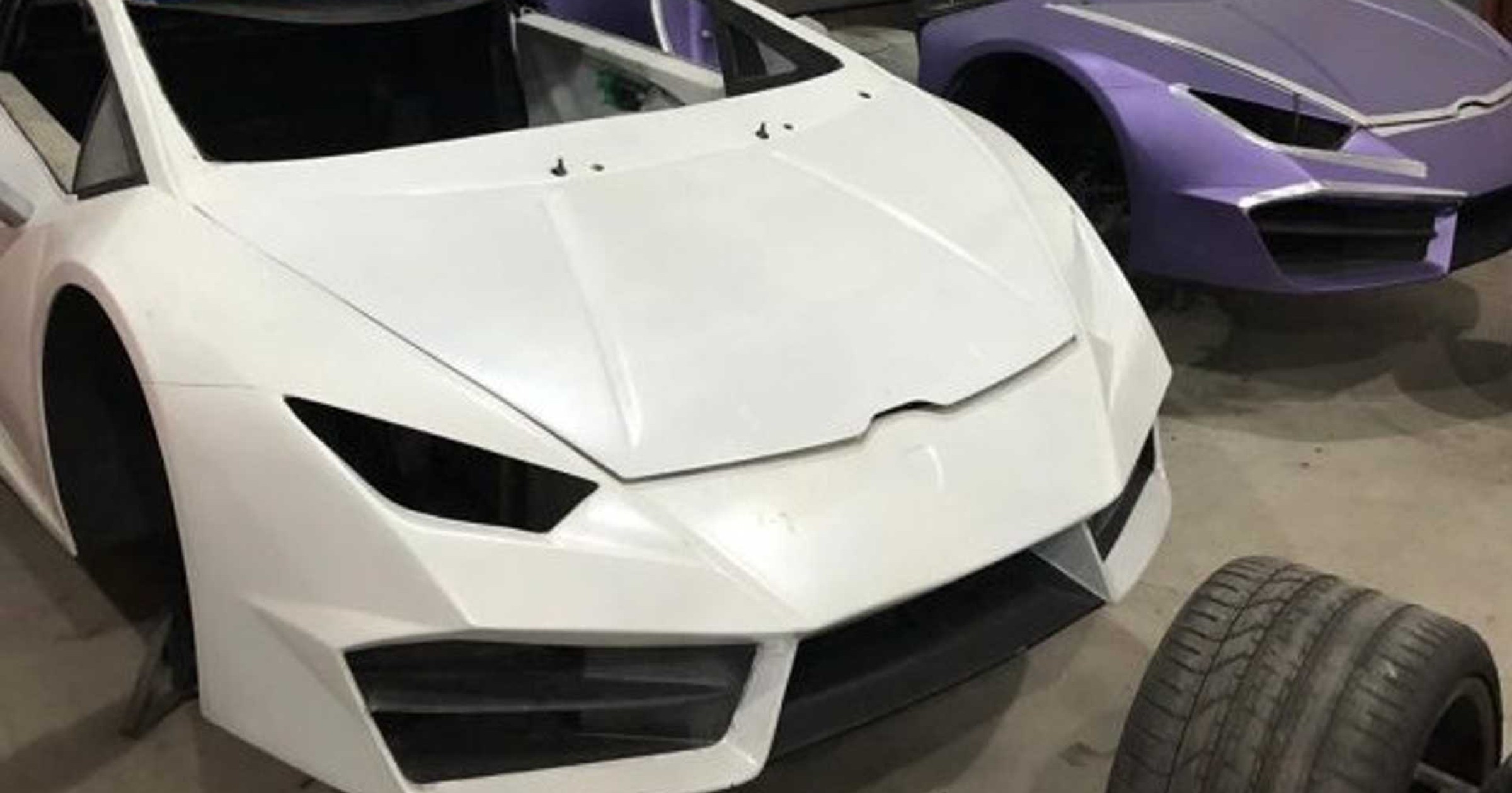Produkowali podróbki Ferrari i Lamborghini