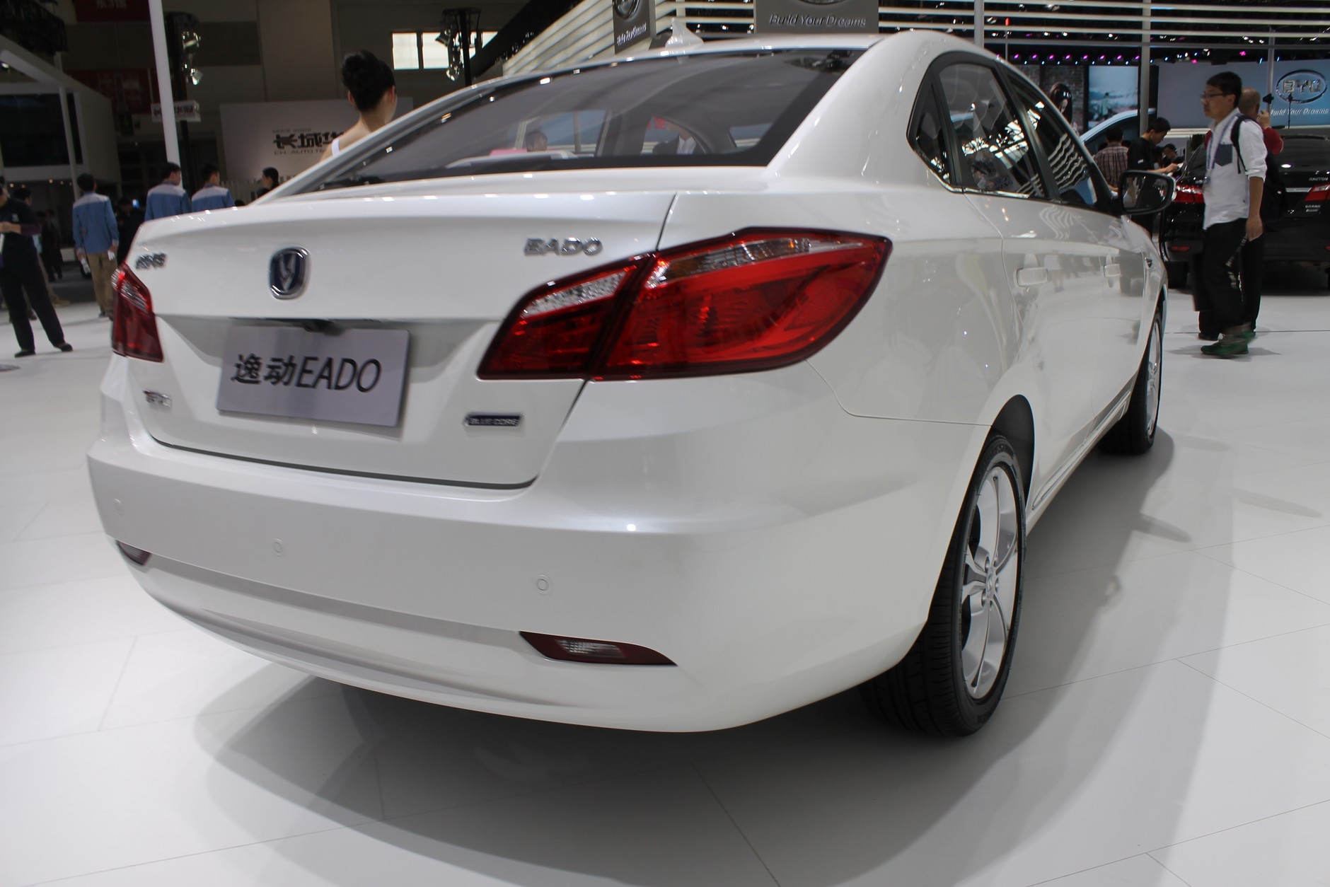 Changan Eado XT Hatch